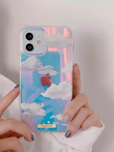 funda holografica nubes