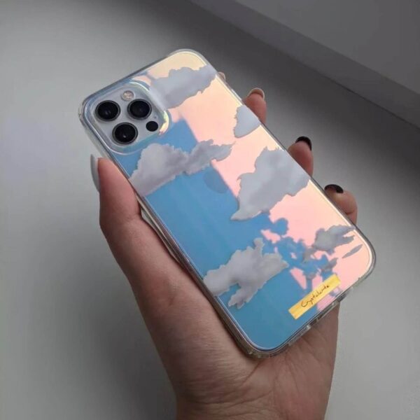 FUNDA HOLOGRAFICA IPHONE NUBES