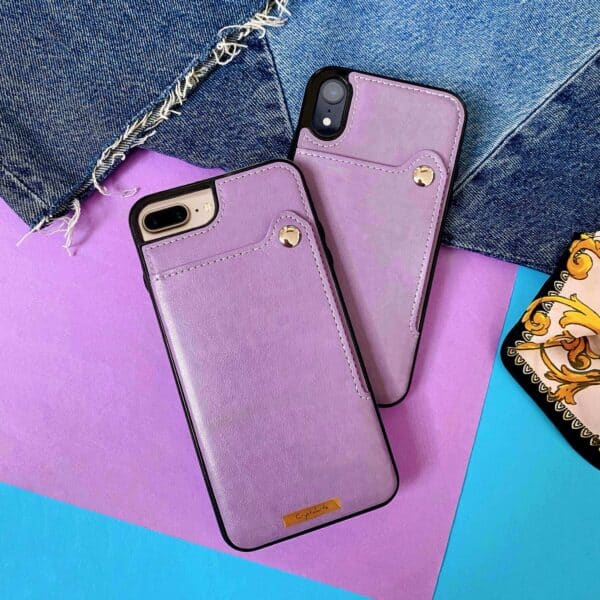 Funda iPhone tarjetero morada